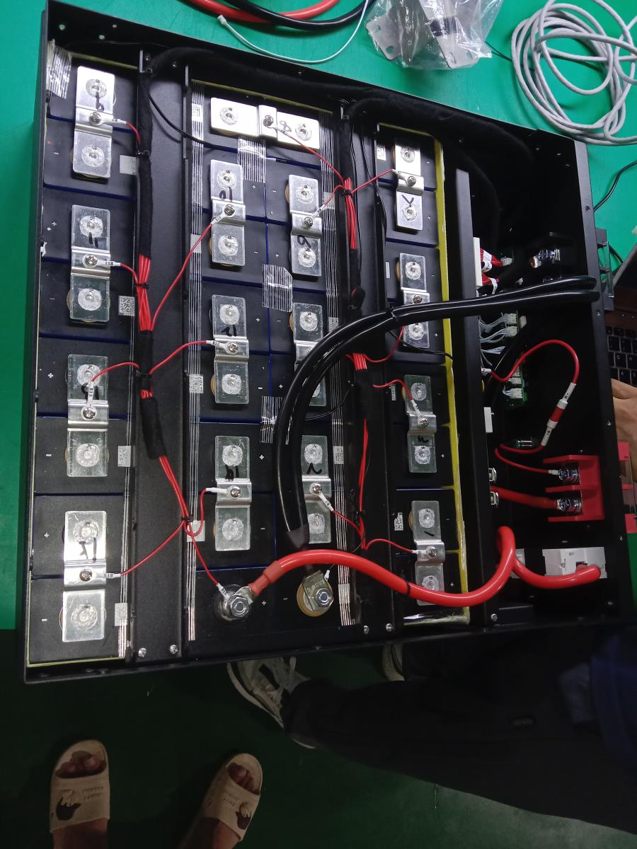 Inside Pictures of LITHIUM BATTERY 2